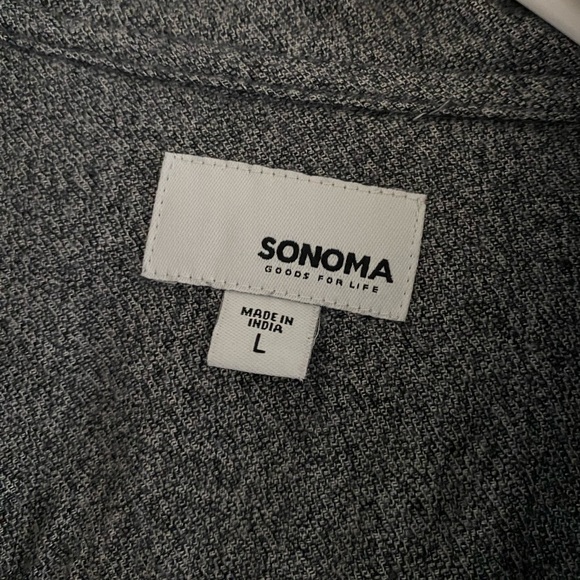 Sonoma button up shirt - Picture 3 of 3